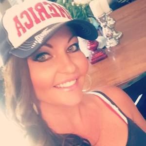 Meet your Posher, Ty